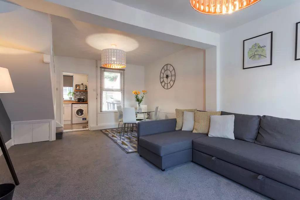 Hastings House Holiday home Luton (Bedfordshire)